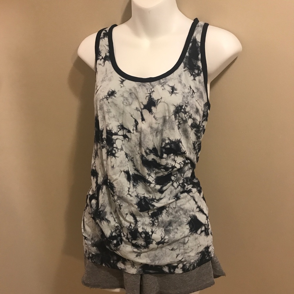 Fabletics Oula Black White Tie Dye Workout Tank
